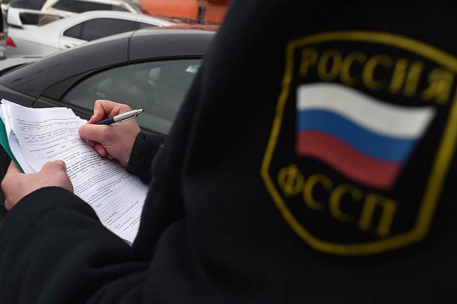 Ливенский лихач под давлением приставов выплатил свыше 102 тыс. рублей задолженности по штрафам ГИБДД