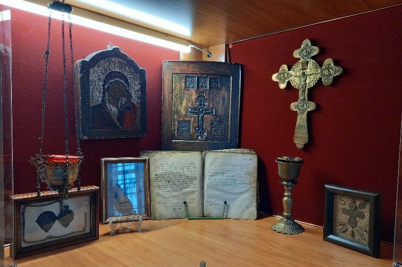 В Орле открылся мини-музей церковной старины