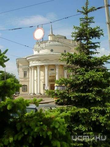 Юных орловчан приглашают посетить театр "Свободное пространство" Юных орловчан приглашают посетить театр "Свободное пространство"