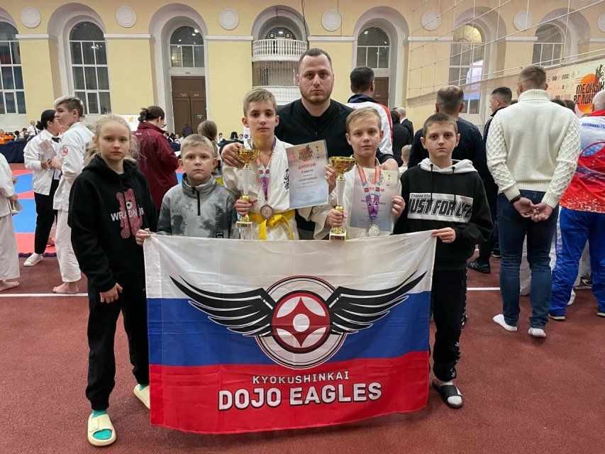 Орловские каратисты успешно выступили на международных соревнованиях в Москве