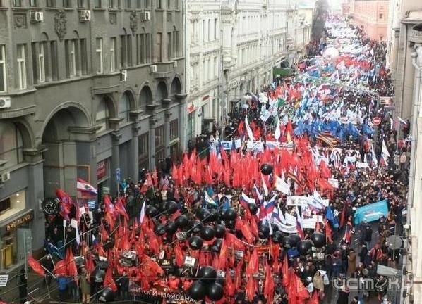 В патриотической акции движения «Антимайдан» в Москве приняли участие орловчане В патриотической акции движения «Антимайдан» в Москве приняли участие орловчане