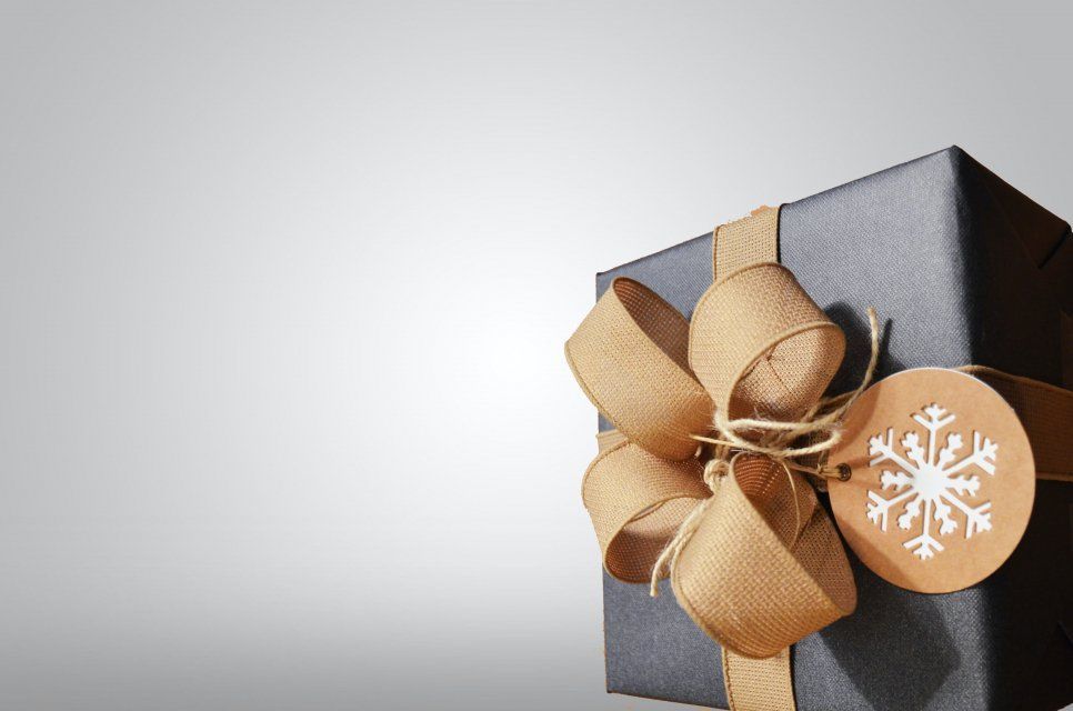 В Орле самые дорогие подарки на 23 февраля дарят мужчины ‑ опрос