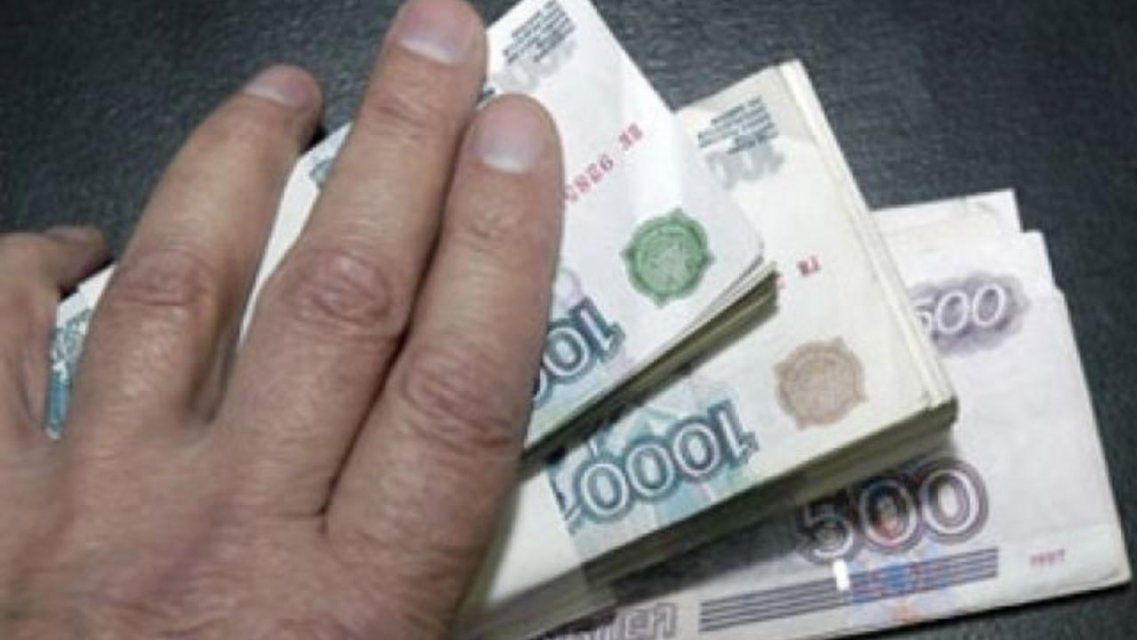 В Орле неизвестный избил пенсионера ради 1000 рублей 