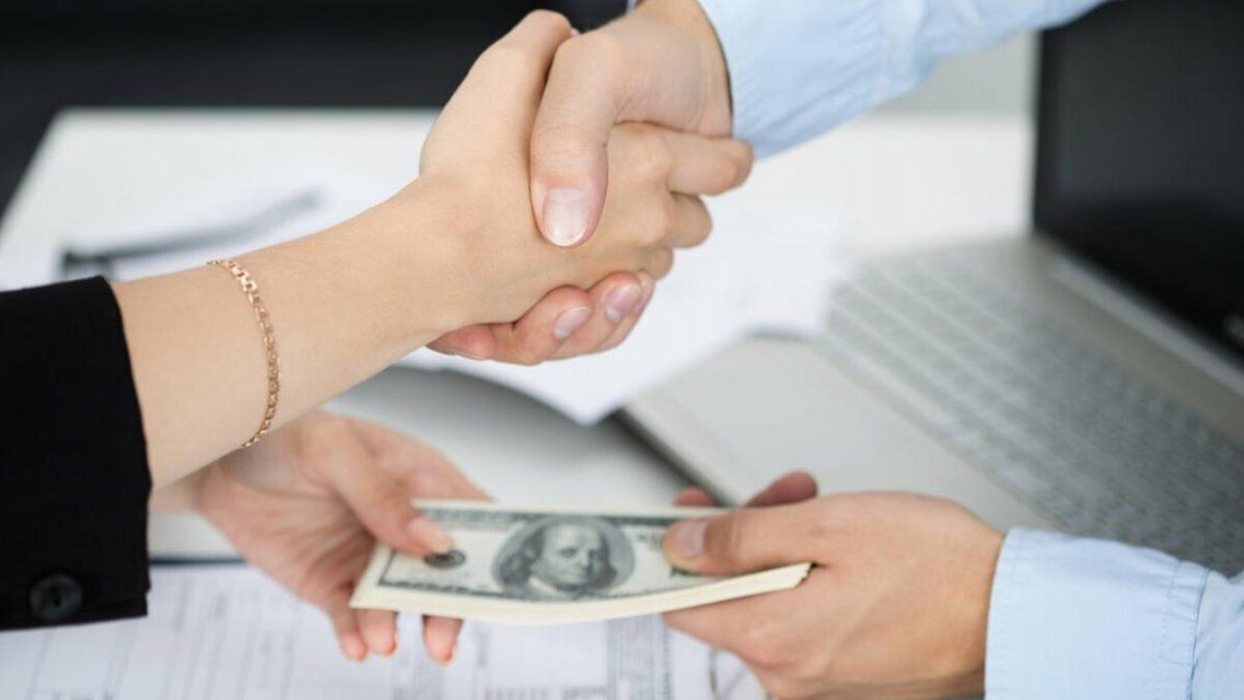 Орловским предпринимателям дадут кредиты под 0% для выплаты зарплат