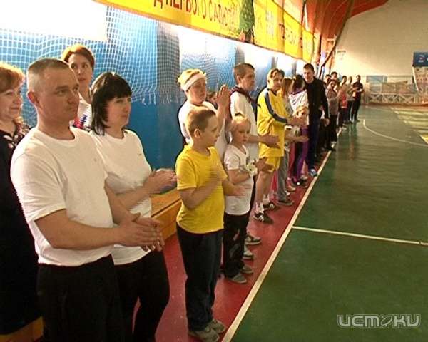 В Орле прошли отборочные этапы конкурса «Папа, мама, я — спортивная семья» В Орле прошли отборочные этапы конкурса «Папа, мама, я — спортивная семья»