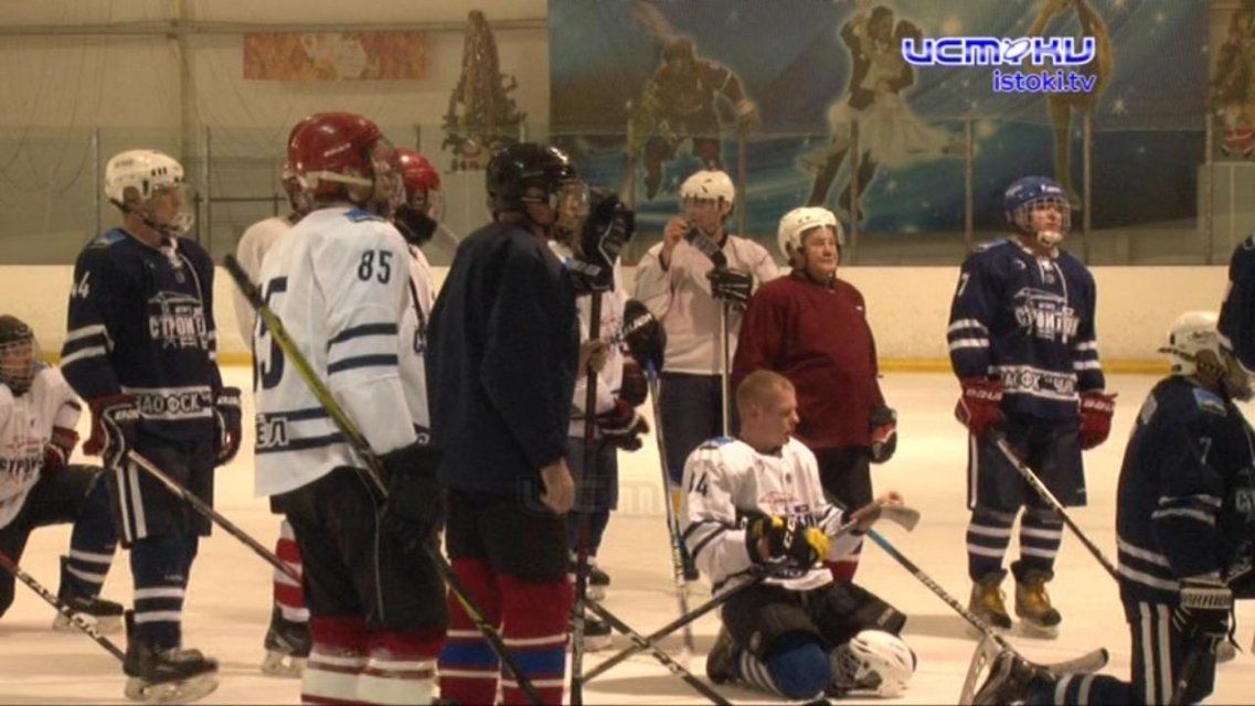 Всероссийский день хоккея орловские любители провели на льду
