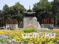 А нужна ли реконструкция сквера Танкистов? А нужна ли реконструкция сквера Танкистов?