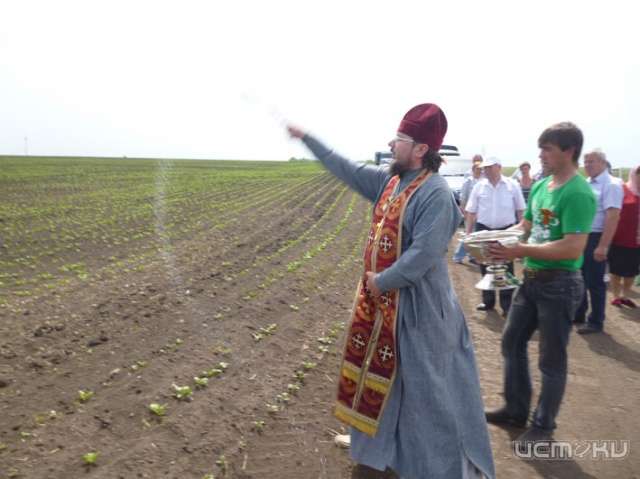 В Ливнах просят Бога о дожде В Ливнах просят Бога о дожде