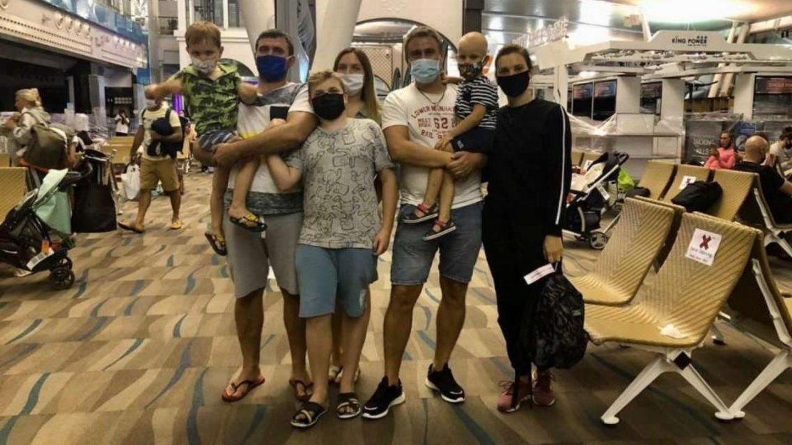 «Добро пожаловать на родину»: еще две орловские семьи удалось эвакуировать из Таиланда
