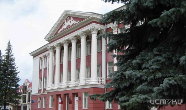 В Орловском музее ИЗО произошло задымление. Люди эвакуированы В Орловском музее ИЗО произошло задымление. Люди эвакуированы