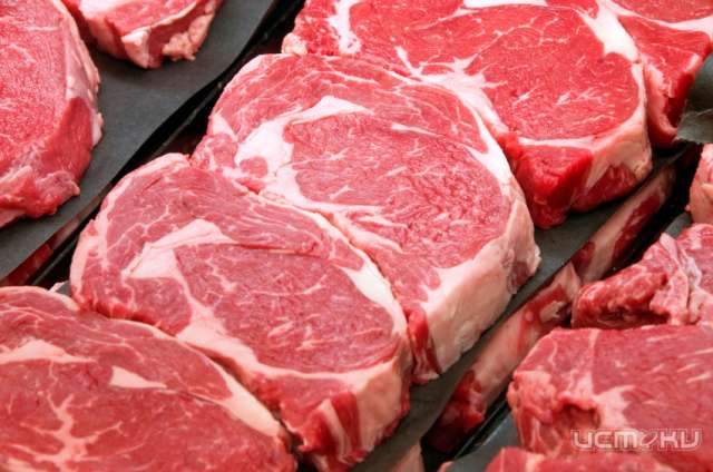 На Орловщине уничтожили более 500 кг сомнительного мяса На Орловщине уничтожили более 500 кг сомнительного мяса