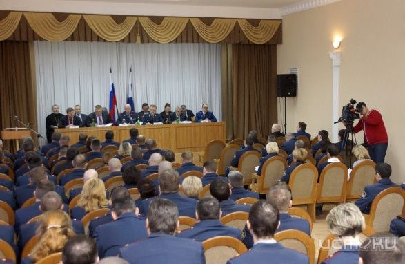 Снизился общий уровень преступности Снизился общий уровень преступности