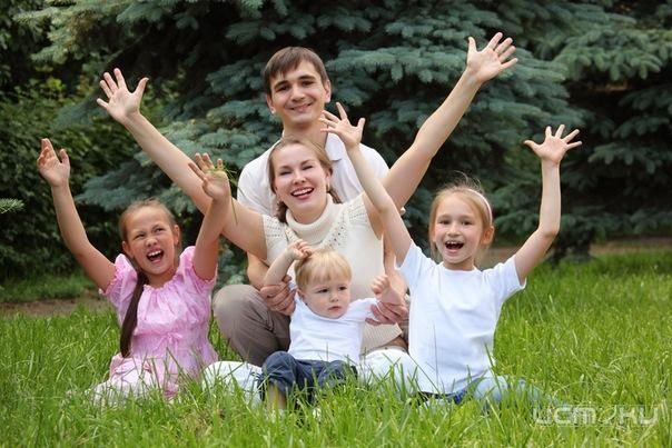385 орловским семьям присвоят звание «Многодетная семья Орловской области» 385 орловским семьям присвоят звание «Многодетная семья Орловской области»