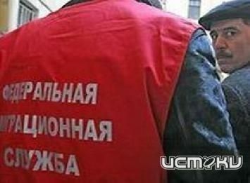 В Орле задержана женщина, фиктивно прописавшая у себя семерых нелегалов В Орле задержана женщина, фиктивно прописавшая у себя семерых нелегалов