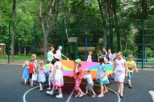 "Наперегонки с летом" "Наперегонки с летом"