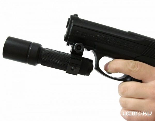 Судебные приставы задержали своего же Судебные приставы задержали своего же