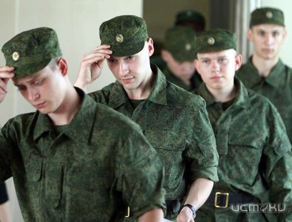 В Военно-историческом музее торжественно отправят призывников на службу В Военно-историческом музее торжественно отправят призывников на службу