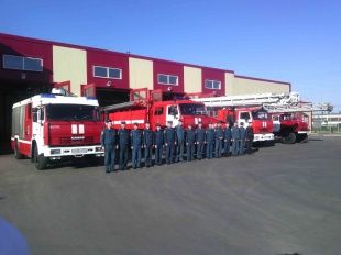 Орловские пожарные отмечают профессиональный праздник