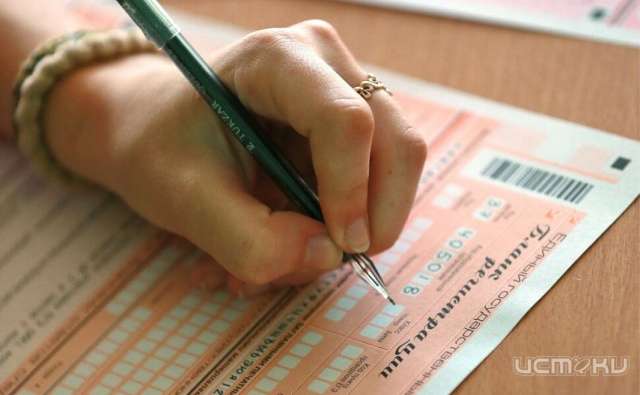 В Орловской области родители смогут поменяться местами с детьми и сдать ЕГЭ В Орловской области родители смогут поменяться местами с детьми и сдать ЕГЭ