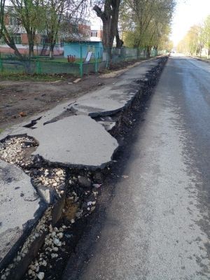 В поселке Знаменка стартовал ремонт дорог по улице Ленина и улице Школьной