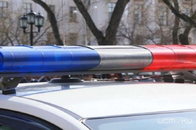 В Свердловском районе не поделили дорогу микроавтобус и легковушка В Свердловском районе не поделили дорогу микроавтобус и легковушка