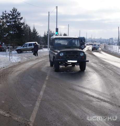 В Орловской области уазик сбил 30-летнюю женщину В Орловской области уазик сбил 30-летнюю женщину
