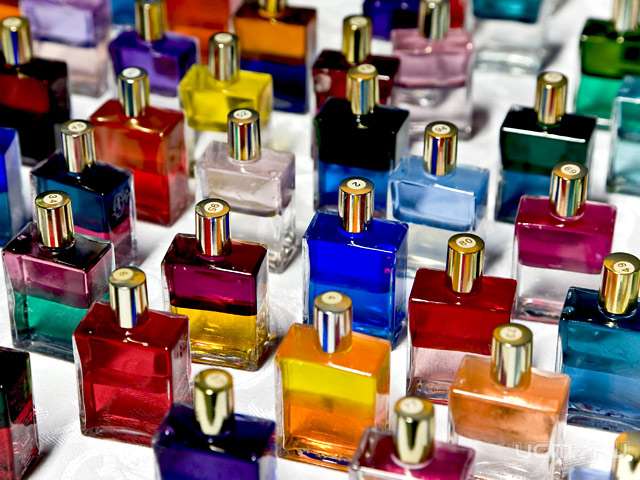 Орловчанка украла из магазина парфюмерию Орловчанка украла из магазина парфюмерию