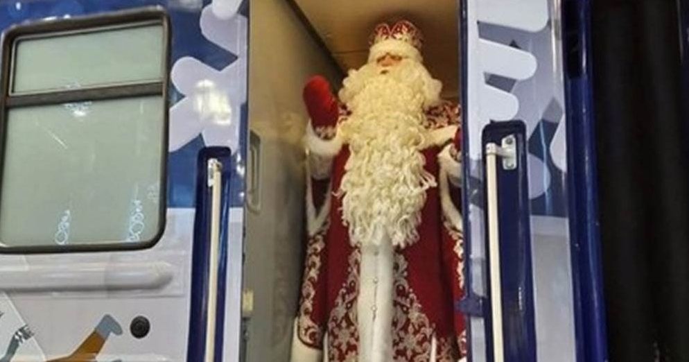 В Орёл прибудет поезд Деда Мороза