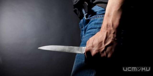 Житель Сосковского района зарезал пасынка и попытался свести счеты с жизнью Житель Сосковского района зарезал пасынка и попытался свести счеты с жизнью