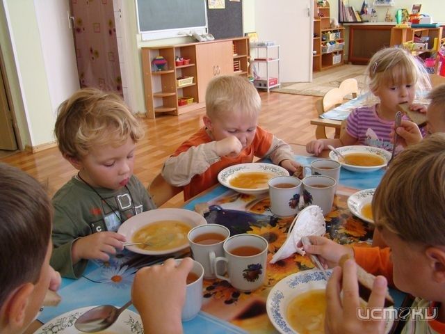 В Орле в детских садах неправильно хранили продукты и вакцины В Орле в детских садах неправильно хранили продукты и вакцины