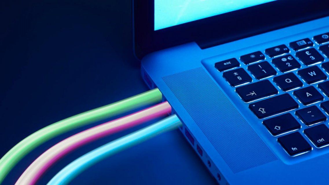 Высокоскоростной Интернет приходит в школы и ФАПы Орловской области