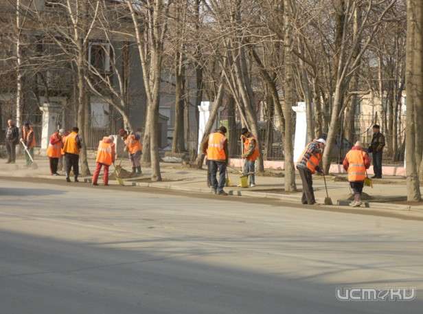 Вадим Потомский заинтересовался состоянием мценского МУП "Коммунальщик" Вадим Потомский заинтересовался состоянием мценского МУП "Коммунальщик"