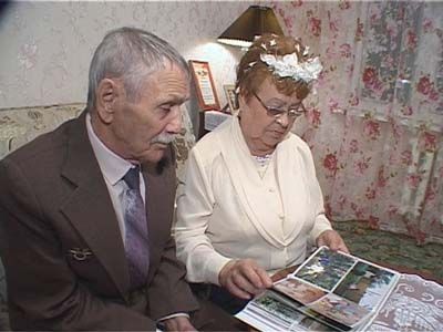 Прожив вместе 60 (!) лет, они знают секрет семейного счастья Прожив вместе 60 (!) лет, они знают секрет семейного счастья