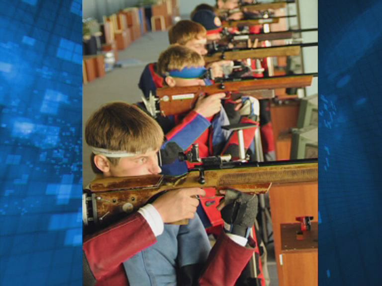 Стрелки пока без золотых медалей Стрелки пока без золотых медалей