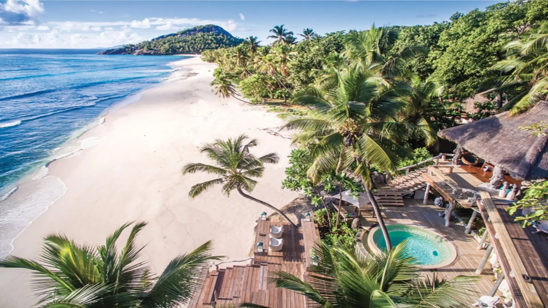 Список восьми самых роскошных отелей на пляже в мире.
