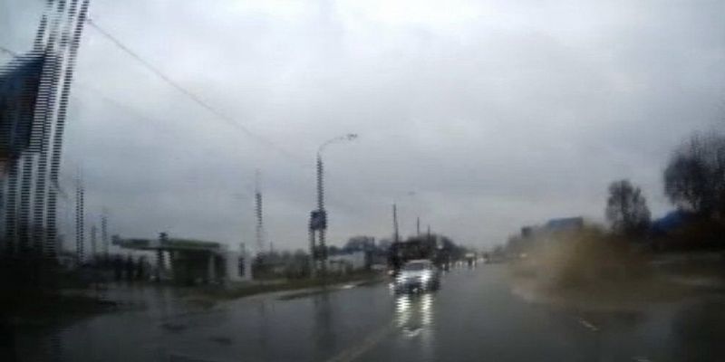 дождь дороги Подтопление  Венеция по орловски: ливни топят Карачевское шоссе