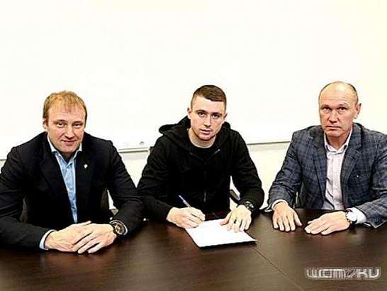 Александр Селихов попрощался с пермским "Амкаром" Александр Селихов попрощался с пермским "Амкаром"