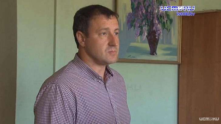 В Орле на два месяца отправили в СИЗО попавшегося на взятке сотрудника УКХ В Орле на два месяца отправили в СИЗО попавшегося на взятке сотрудника УКХ