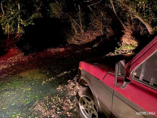 В Новосиле машина без водителя сбила четырехлетнего мальчика В Новосиле машина без водителя сбила четырехлетнего мальчика