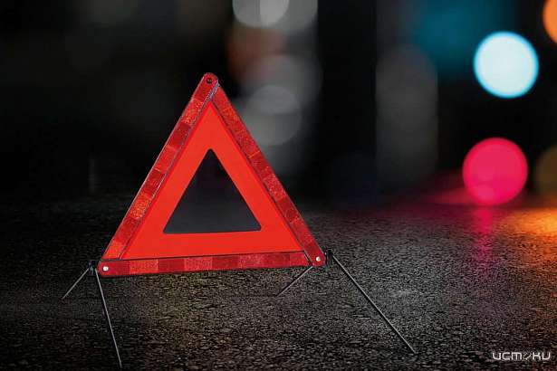 Ночью на орловской трассе автомобилист сбил пенсионера и скрылся с места ДТП Ночью на орловской трассе автомобилист сбил пенсионера и скрылся с места ДТП