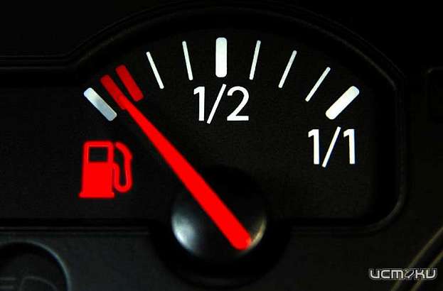 Катались, пока не кончился бензин: в Ливнах поймали молодых угонщиков  Катались, пока не кончился бензин: в Ливнах поймали молодых угонщиков