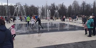 администрация г. Орла Открытия фонтана на площади Содружества орловчане не дождались