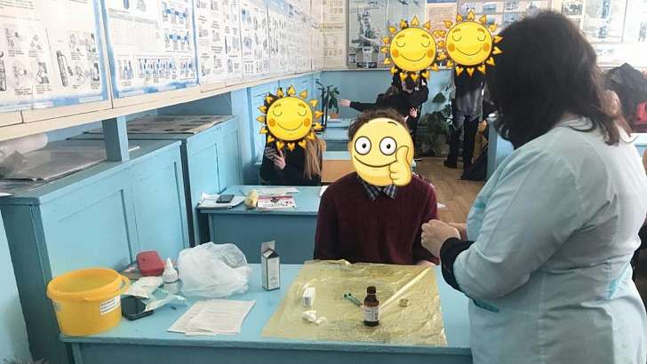 Орловчанин пожаловался на нарушения при проведении прививок в одной из школ Орловчанин пожаловался на нарушения при проведении прививок в одной из школ