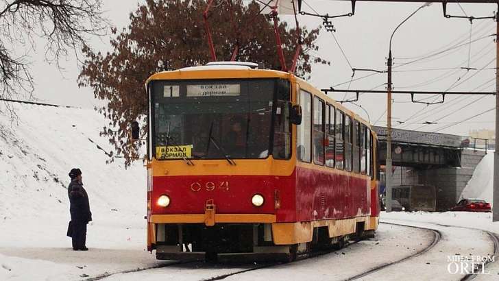 Пересадка из трамвая в автобус во время ремонта Красного моста станет бесплатной Пересадка из трамвая в автобус во время ремонта Красного моста станет бесплатной