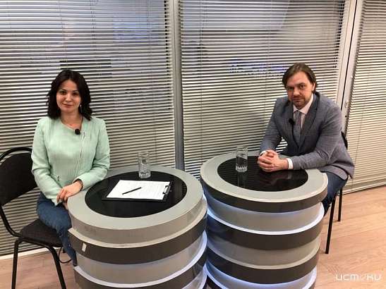 Завтра на телеканале «Истоки» смотрите программу "Интервью". Ее гостем стал шпрехшталмейстер Роман Коробко Завтра на телеканале «Истоки» смотрите программу "Интервью". Ее гостем стал шпрехшталмейстер Роман Коробко