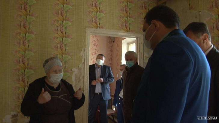 Под Орлом чиновники поплатились за бездействие  Под Орлом чиновники поплатились за бездействие