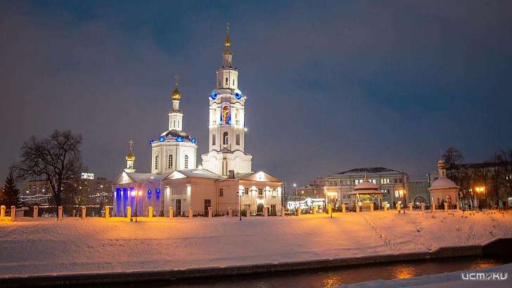 В Орле не планируют отменять рождественские богослужения из-за COVID-19 В Орле не планируют отменять рождественские богослужения из-за COVID-19