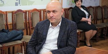 Юрий Парахин Мэр Орла Юрий Парахин распорядился усилить уборку города в праздничный период
