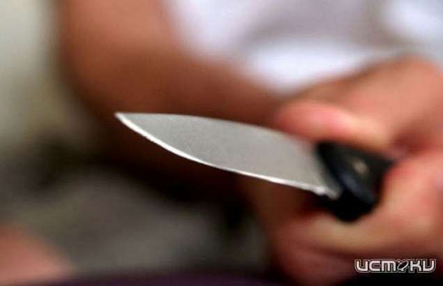 Орловчанин из ревности пырнул ножом 29-летнего парня и сознался в этом Орловчанин из ревности пырнул ножом 29-летнего парня и сознался в этом