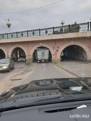 На орловском «мосту глупости» установили новые знаки На орловском «мосту глупости» установили новые знаки